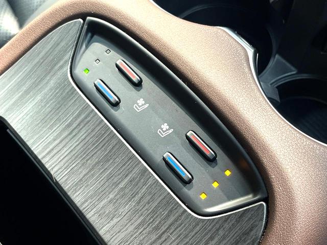 ハリアー Ｚ　レザーパッケージ　禁煙車　モデリスタエアロ　衝突軽減装置　純正１２．３インチディスプレイオーディオ　全周囲カメラ　ＪＢＬサウンドシステム　パワーバックドア　本革シート　パワーシート　ＥＴＣ２．０　シートベンチレーション（69枚目）