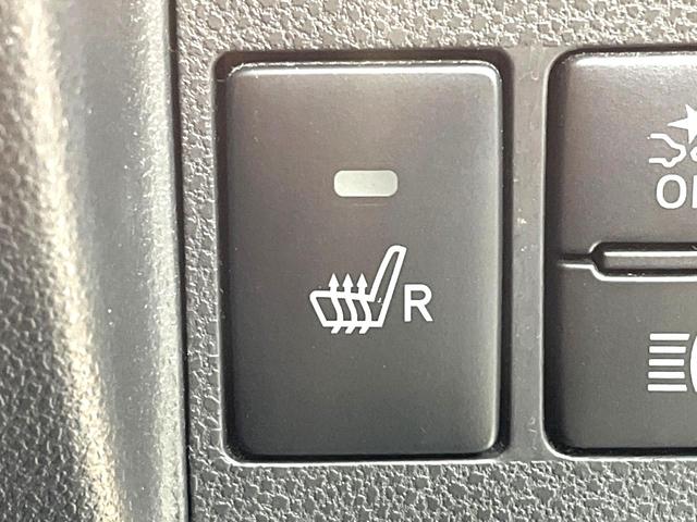 タント カスタムＸ　トップエディションＶＳ　ＳＡＩＩＩ　禁煙車　スマートアシスト　両側電動ドア　純正ＳＤナビ　全周囲カメラ　ハーフレザーシート　シートヒーター　コーナーセンサー　ＥＴＣ　オートマチックハイビーム　オートエアコン　純正１４インチアルミ（6枚目）