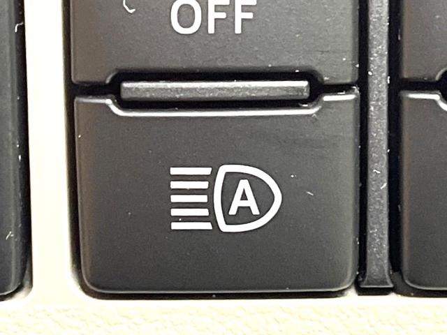 タント Ｘ　ホワイトアクセントＳＡＩＩＩ　禁煙車　スマートアシスト　電動スライドドア　純正ＳＤナビ　バックカメラ　シートヒーター　ハーフレザーシート　ＥＴＣ　オートマチックハイビーム　オートライト　Ｂｌｕｅｔｏｏｔｈ　フルセグ　スマートキー（29枚目）