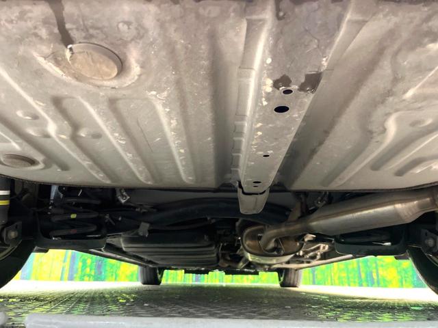 エスクァイア ハイブリッドＧｉ　禁煙車　両側電動ドア　後席モニター　バックカメラ　衝突被害軽減装置　ドラレコ　コーナーセンサー　スマートキー　ＬＥＤヘッド　ＥＴＣ　クルコン　純正１５インチアルミ　オートハイビーム（21枚目）