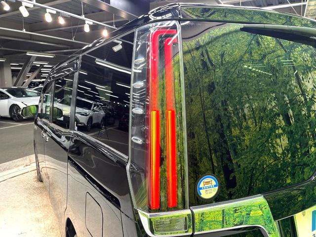 エスクァイア ハイブリッドＧｉ　禁煙車　両側電動ドア　後席モニター　バックカメラ　衝突被害軽減装置　ドラレコ　コーナーセンサー　スマートキー　ＬＥＤヘッド　ＥＴＣ　クルコン　純正１５インチアルミ　オートハイビーム（32枚目）