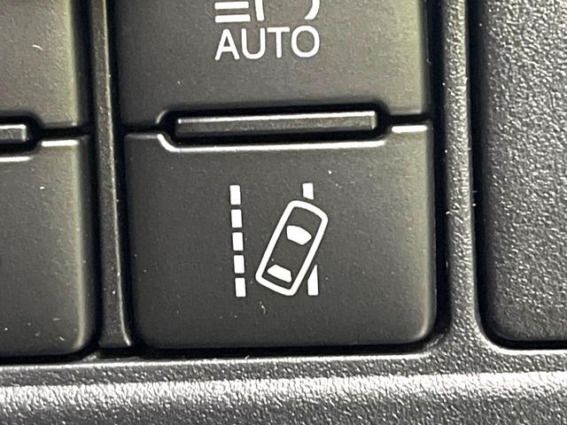 エスクァイア ハイブリッドＧｉ　禁煙車　両側電動ドア　後席モニター　バックカメラ　衝突被害軽減装置　ドラレコ　コーナーセンサー　スマートキー　ＬＥＤヘッド　ＥＴＣ　クルコン　純正１５インチアルミ　オートハイビーム（47枚目）