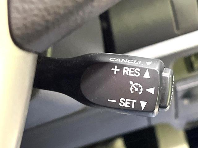 エスクァイア ハイブリッドＧｉ　禁煙車　両側電動ドア　後席モニター　バックカメラ　衝突被害軽減装置　ドラレコ　コーナーセンサー　スマートキー　ＬＥＤヘッド　ＥＴＣ　クルコン　純正１５インチアルミ　オートハイビーム（51枚目）