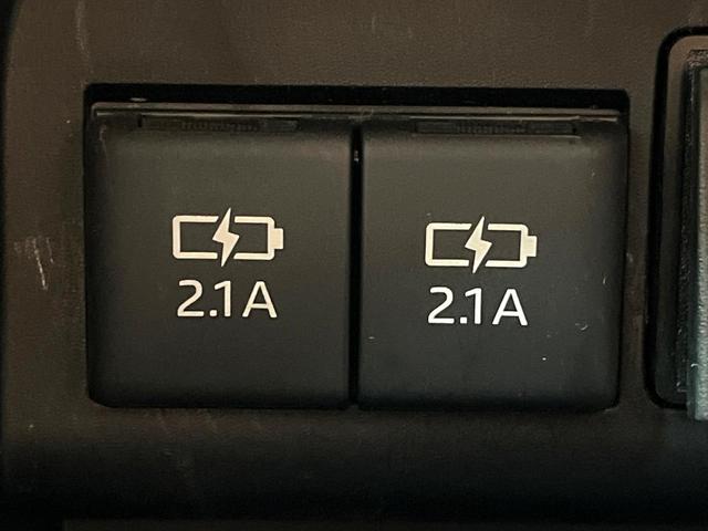 エスクァイア ハイブリッドＧｉ　禁煙車　両側電動ドア　後席モニター　バックカメラ　衝突被害軽減装置　ドラレコ　コーナーセンサー　スマートキー　ＬＥＤヘッド　ＥＴＣ　クルコン　純正１５インチアルミ　オートハイビーム（55枚目）