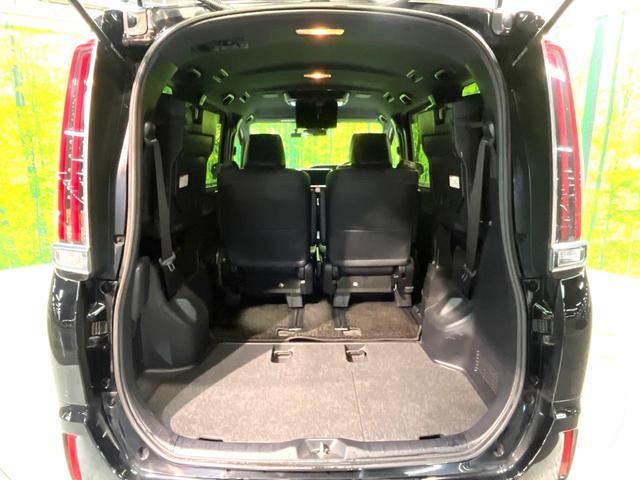 エスクァイア ハイブリッドＧｉ　禁煙車　両側電動ドア　後席モニター　バックカメラ　衝突被害軽減装置　ドラレコ　コーナーセンサー　スマートキー　ＬＥＤヘッド　ＥＴＣ　クルコン　純正１５インチアルミ　オートハイビーム（57枚目）