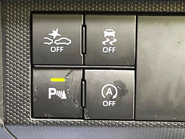 タフト Ｇ　ダーククロムベンチャー　ガラスルーフ　ＳＤナビ　バックカメラ　スマートアシスト　禁煙車　コーナーセンサー　シートヒーター　スマートキー　ＬＥＤヘッド　ＥＴＣ　純正１５アルミ　オートハイビーム　車線逸脱警報　オートライト（4枚目）