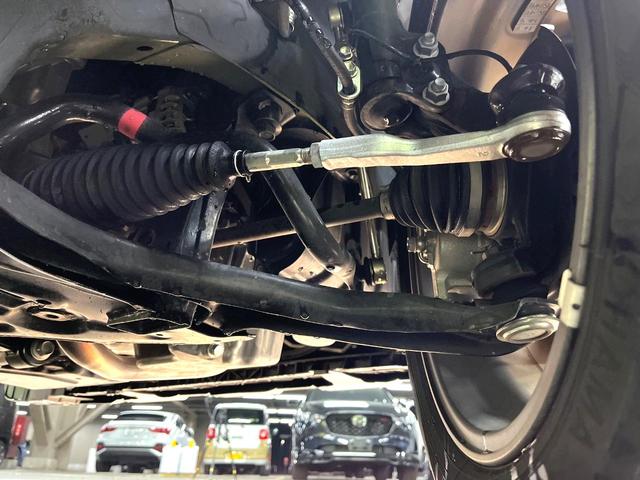 タフト Ｇ　ダーククロムベンチャー　ガラスルーフ　ＳＤナビ　バックカメラ　スマートアシスト　禁煙車　コーナーセンサー　シートヒーター　スマートキー　ＬＥＤヘッド　ＥＴＣ　純正１５アルミ　オートハイビーム　車線逸脱警報　オートライト（23枚目）