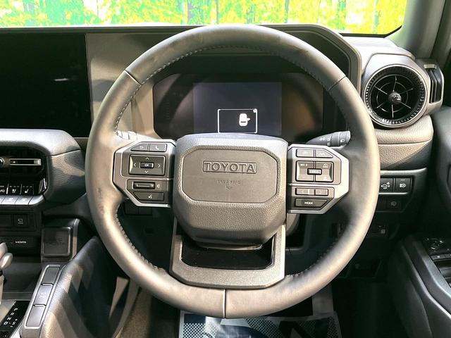 ランドクルーザー２５０ ＶＸ　４ＷＤ　７人乗り　サンルーフ　衝突軽減　レーダークルーズ　純正１２型ディスプレイオーディオ　全周囲カメラ　ＥＴＣ　ＬＥＤヘッド　デジタルインナーミラー　パワーバックドア　Ｂｌｕｅｔｏｏｔｈ　ドラレコ（12枚目）