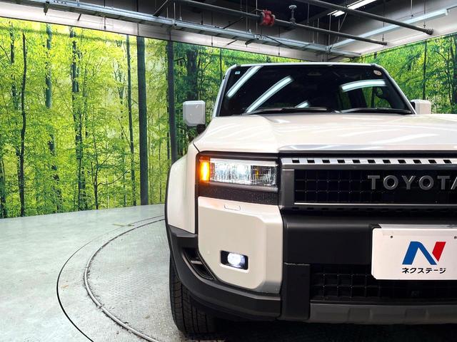 ランドクルーザー２５０ ＶＸ　４ＷＤ　７人乗り　サンルーフ　衝突軽減　レーダークルーズ　純正１２型ディスプレイオーディオ　全周囲カメラ　ＥＴＣ　ＬＥＤヘッド　デジタルインナーミラー　パワーバックドア　Ｂｌｕｅｔｏｏｔｈ　ドラレコ（13枚目）
