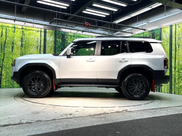 ランドクルーザー２５０ ＶＸ　４ＷＤ　７人乗り　サンルーフ　衝突軽減　レーダークルーズ　純正１２型ディスプレイオーディオ　全周囲カメラ　ＥＴＣ　ＬＥＤヘッド　デジタルインナーミラー　パワーバックドア　Ｂｌｕｅｔｏｏｔｈ　ドラレコ（26枚目）
