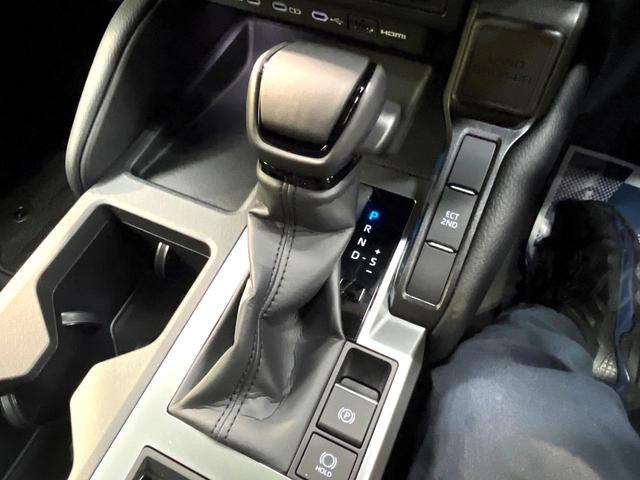 ランドクルーザー２５０ ＶＸ　４ＷＤ　７人乗り　サンルーフ　衝突軽減　レーダークルーズ　純正１２型ディスプレイオーディオ　全周囲カメラ　ＥＴＣ　ＬＥＤヘッド　デジタルインナーミラー　パワーバックドア　Ｂｌｕｅｔｏｏｔｈ　ドラレコ（71枚目）