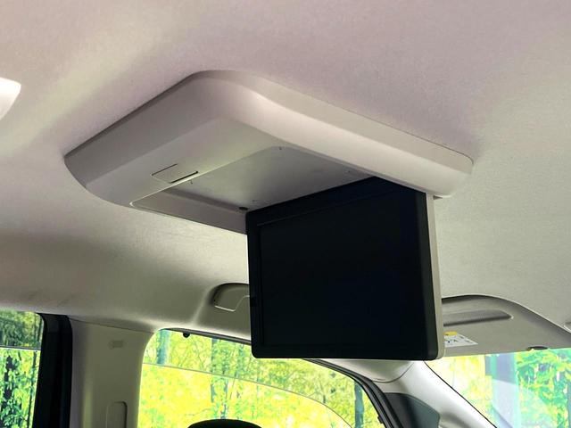 セレナ ライダー 両側電動ドア 後席モニター 全周囲カメラ 衝突被害軽減システム プロパイロット 禁煙車 ドライブレコーダー コーナーセンサー スマートキー LEDヘッド ビルトインETC 車線逸脱警報 オートライト(4枚目)