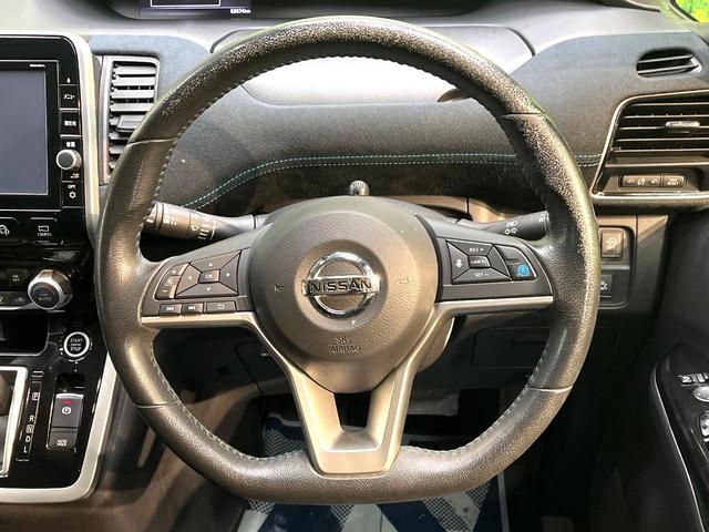 セレナ ライダー 両側電動ドア 後席モニター 全周囲カメラ 衝突被害軽減システム プロパイロット 禁煙車 ドライブレコーダー コーナーセンサー スマートキー LEDヘッド ビルトインETC 車線逸脱警報 オートライト(12枚目)