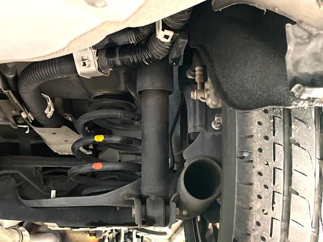 セレナ ライダー 両側電動ドア 後席モニター 全周囲カメラ 衝突被害軽減システム プロパイロット 禁煙車 ドライブレコーダー コーナーセンサー スマートキー LEDヘッド ビルトインETC 車線逸脱警報 オートライト(21枚目)