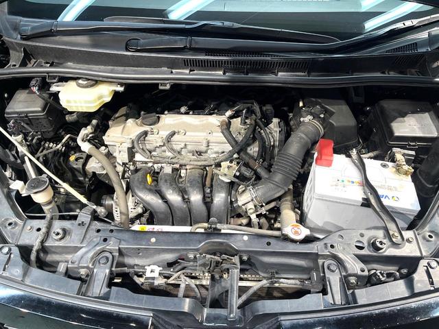 ヴォクシー ＺＳ　煌　禁煙車　両側電動ドア　フリップダウンモニター　アルパイン１１インチナビ　バックカメラ　衝突被害軽減システム　スマートキー　ＬＥＤヘッド　ＥＴＣ　クルコン　純正１６インチアルミ　車線逸脱警報（20枚目）