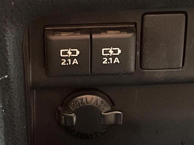 ヴォクシー ＺＳ　煌　禁煙車　両側電動ドア　フリップダウンモニター　アルパイン１１インチナビ　バックカメラ　衝突被害軽減システム　スマートキー　ＬＥＤヘッド　ＥＴＣ　クルコン　純正１６インチアルミ　車線逸脱警報（58枚目）