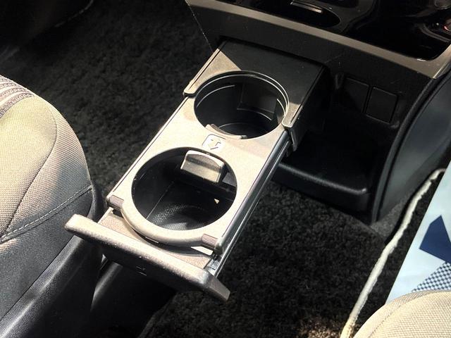 ヴォクシー ＺＳ　煌　禁煙車　両側電動ドア　フリップダウンモニター　アルパイン１１インチナビ　バックカメラ　衝突被害軽減システム　スマートキー　ＬＥＤヘッド　ＥＴＣ　クルコン　純正１６インチアルミ　車線逸脱警報（65枚目）