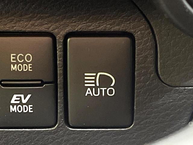 プロボックス ハイブリッドＦ　登録済未使用車　トヨタセーフティセンス　ＡＣ１００Ｖ電源　　オートハイビーム　車線逸脱警報　オートライト　オートエアコン　電動格納ミラー（5枚目）