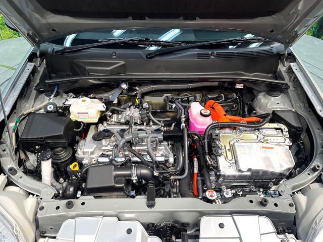 プロボックス ハイブリッドＦ　登録済未使用車　トヨタセーフティセンス　ＡＣ１００Ｖ電源　　オートハイビーム　車線逸脱警報　オートライト　オートエアコン　電動格納ミラー（18枚目）