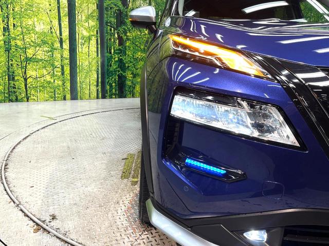 エクストレイル オーテック　ｅ－４ＯＲＣＥ　禁煙車　４ＷＤ　衝突軽減システム　プロパイロット　純正１２インチナビ　全周囲カメラ　フルセグ　ドライブレコーダー　ＥＴＣ２．０　Ｂｌｕｅｔｏｏｔｈ再生　レザーシート　シートヒーター　パワーバックドア（12枚目）