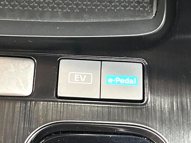 エクストレイル オーテック　ｅ－４ＯＲＣＥ　禁煙車　４ＷＤ　衝突軽減システム　プロパイロット　純正１２インチナビ　全周囲カメラ　フルセグ　ドライブレコーダー　ＥＴＣ２．０　Ｂｌｕｅｔｏｏｔｈ再生　レザーシート　シートヒーター　パワーバックドア（24枚目）