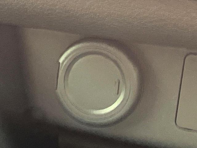 エクストレイル オーテック　ｅ－４ＯＲＣＥ　禁煙車　４ＷＤ　衝突軽減システム　プロパイロット　純正１２インチナビ　全周囲カメラ　フルセグ　ドライブレコーダー　ＥＴＣ２．０　Ｂｌｕｅｔｏｏｔｈ再生　レザーシート　シートヒーター　パワーバックドア（47枚目）