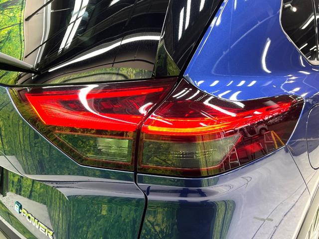 エクストレイル オーテック　ｅ－４ＯＲＣＥ　禁煙車　４ＷＤ　衝突軽減システム　プロパイロット　純正１２インチナビ　全周囲カメラ　フルセグ　ドライブレコーダー　ＥＴＣ２．０　Ｂｌｕｅｔｏｏｔｈ再生　レザーシート　シートヒーター　パワーバックドア（58枚目）