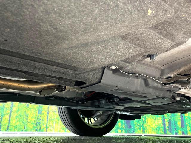 エクストレイル オーテック　ｅ－４ＯＲＣＥ　禁煙車　４ＷＤ　衝突軽減システム　プロパイロット　純正１２インチナビ　全周囲カメラ　フルセグ　ドライブレコーダー　ＥＴＣ２．０　Ｂｌｕｅｔｏｏｔｈ再生　レザーシート　シートヒーター　パワーバックドア（69枚目）