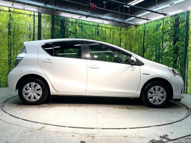 アクア L 禁煙車 純正SDナビ バックカメラ ETC クリアランスソナー Bluetooth再生 キーレス オートエアコン 電動格納ミラー オートエアコン 横滑り防止装置 地デジ CD再生(26枚目)