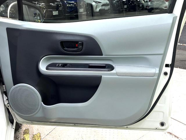 アクア L 禁煙車 純正SDナビ バックカメラ ETC クリアランスソナー Bluetooth再生 キーレス オートエアコン 電動格納ミラー オートエアコン 横滑り防止装置 地デジ CD再生(29枚目)