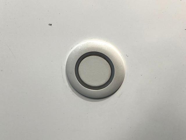 アクア L 禁煙車 純正SDナビ バックカメラ ETC クリアランスソナー Bluetooth再生 キーレス オートエアコン 電動格納ミラー オートエアコン 横滑り防止装置 地デジ CD再生(33枚目)