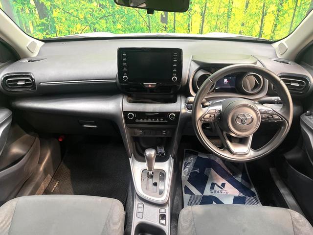 ヤリスクロス G 禁煙車 衝突軽減システム レーダークルーズ ナビ付ディスプレイオーディオ 全周囲カメラ ETC Bluetooth再生 LEDヘッドライト レーンアシスト クリアランスソナー スマートキー(2枚目)