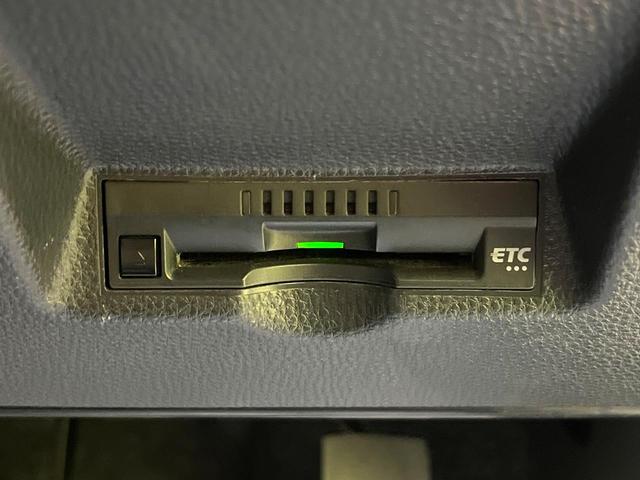 ヤリスクロス G 禁煙車 衝突軽減システム レーダークルーズ ナビ付ディスプレイオーディオ 全周囲カメラ ETC Bluetooth再生 LEDヘッドライト レーンアシスト クリアランスソナー スマートキー(5枚目)