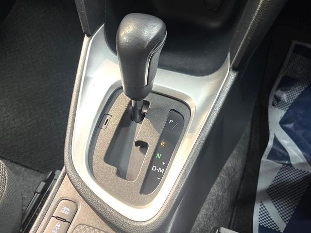 ヤリスクロス G 禁煙車 衝突軽減システム レーダークルーズ ナビ付ディスプレイオーディオ 全周囲カメラ ETC Bluetooth再生 LEDヘッドライト レーンアシスト クリアランスソナー スマートキー(55枚目)