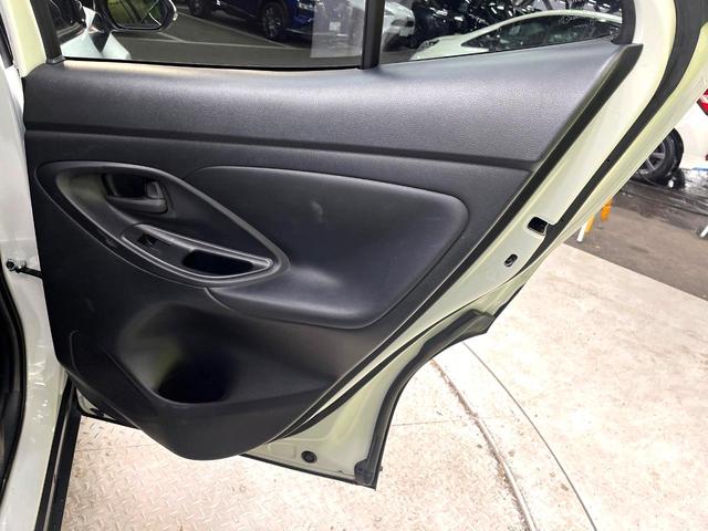 ヤリスクロス G 禁煙車 衝突軽減システム レーダークルーズ ナビ付ディスプレイオーディオ 全周囲カメラ ETC Bluetooth再生 LEDヘッドライト レーンアシスト クリアランスソナー スマートキー(59枚目)