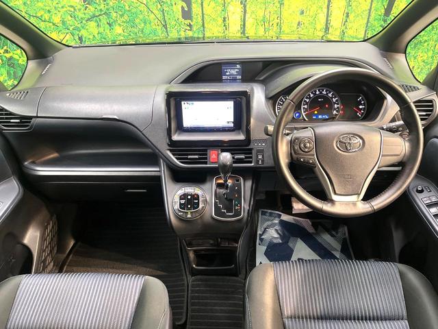 ヴォクシー ＺＳ　煌　禁煙車　両側電動スライドドア　フリップダウンモニター　ＳＤナビ　バックカメラ　ＬＥＤヘッドライト　ビルトインＥＴＣ　純正１６インチアルミホイール　Ｂｌｕｅｔｏｏｔｈ再生　ＣＤ／ＤＶＤ再生　フルセグＴＶ（2枚目）