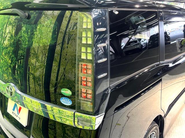 ヴォクシー ＺＳ　煌　禁煙車　両側電動スライドドア　フリップダウンモニター　ＳＤナビ　バックカメラ　ＬＥＤヘッドライト　ビルトインＥＴＣ　純正１６インチアルミホイール　Ｂｌｕｅｔｏｏｔｈ再生　ＣＤ／ＤＶＤ再生　フルセグＴＶ（44枚目）