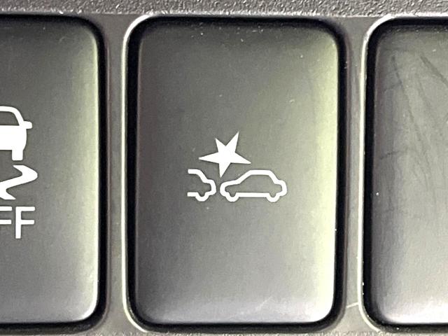 デイズ J 禁煙車 衝突軽減システム SDナビ バックカメラ ETC 電動格納ドアミラー CD再生 地デジ トラクションコントロール プライバシーガラス 盗難防止装置 ベンチシート 横滑り防止装置(5枚目)