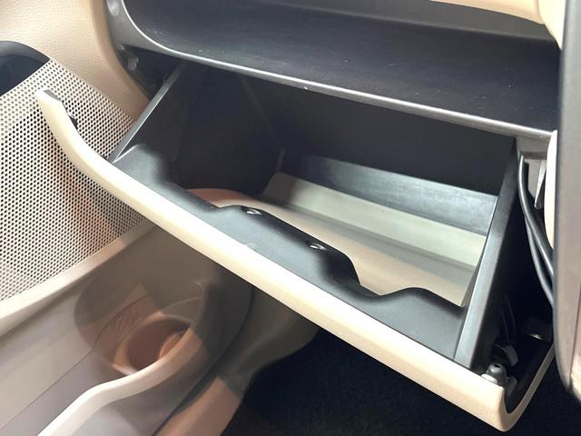 デイズ J 禁煙車 衝突軽減システム SDナビ バックカメラ ETC 電動格納ドアミラー CD再生 地デジ トラクションコントロール プライバシーガラス 盗難防止装置 ベンチシート 横滑り防止装置(49枚目)