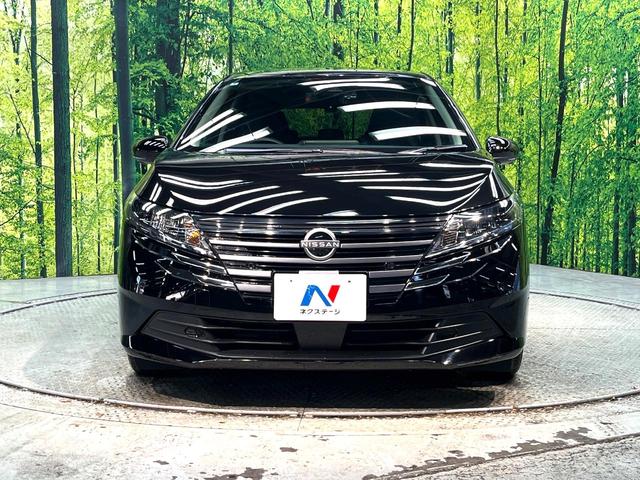 ノート Ｘ　禁煙車　全周囲カメラ　純正９型ディスプレイオーディオ　衝突被害軽減システム　シートヒーター　ドライブレコーダー　コーナーセンサー　ＬＥＤヘッドライト　ＥＴＣ　オートマチックハイビーム　車線逸脱警報（14枚目）