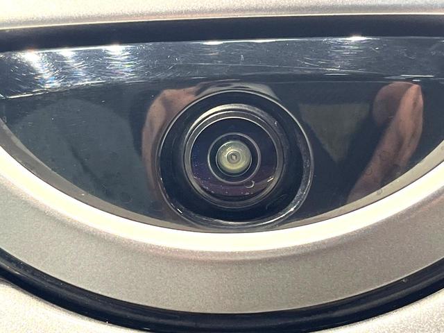 ノート Ｘ　禁煙車　全周囲カメラ　純正９型ディスプレイオーディオ　衝突被害軽減システム　シートヒーター　ドライブレコーダー　コーナーセンサー　ＬＥＤヘッドライト　ＥＴＣ　オートマチックハイビーム　車線逸脱警報（42枚目）