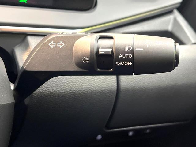 ノート Ｘ　禁煙車　全周囲カメラ　純正９型ディスプレイオーディオ　衝突被害軽減システム　シートヒーター　ドライブレコーダー　コーナーセンサー　ＬＥＤヘッドライト　ＥＴＣ　オートマチックハイビーム　車線逸脱警報（51枚目）