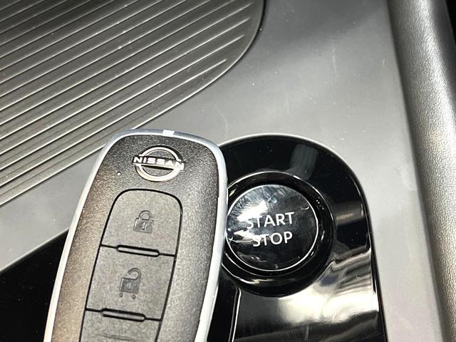 ノート Ｘ　禁煙車　全周囲カメラ　純正９型ディスプレイオーディオ　衝突被害軽減システム　シートヒーター　ドライブレコーダー　コーナーセンサー　ＬＥＤヘッドライト　ＥＴＣ　オートマチックハイビーム　車線逸脱警報（57枚目）