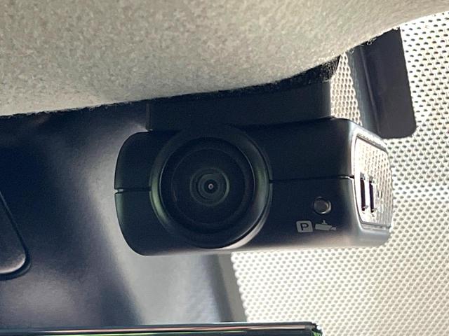 ノート Ｘ　禁煙車　全周囲カメラ　純正９型ディスプレイオーディオ　衝突被害軽減システム　シートヒーター　ドライブレコーダー　コーナーセンサー　ＬＥＤヘッドライト　ＥＴＣ　オートマチックハイビーム　車線逸脱警報（68枚目）