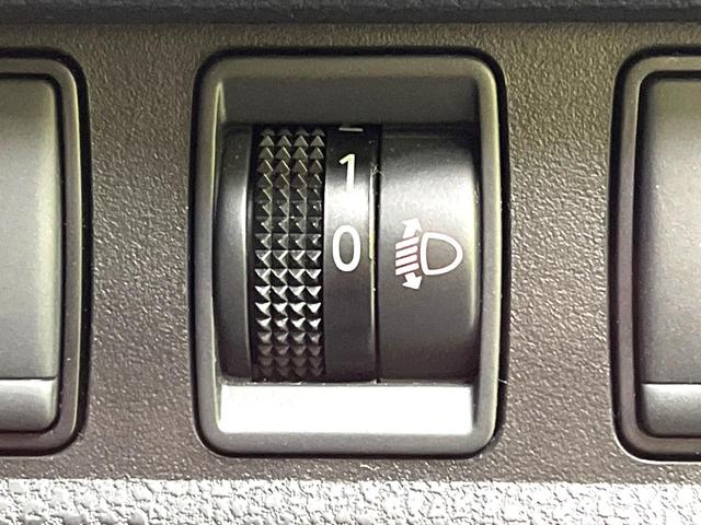 ノート Ｘ　禁煙車　エマージェンシーブレーキ　ＳＤナビ　全周囲カメラ　ドライブレコーダー　コーナーセンサー　オートライト　ＤＶＤ／ＣＤ再生　横滑り防止装置　アイドリングストップ　スマートキー　電動格納ミラー（47枚目）