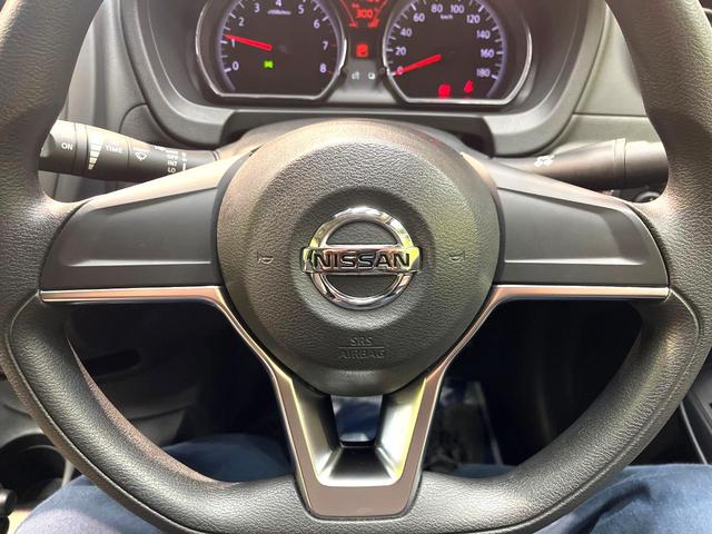 ノート Ｘ　禁煙車　エマージェンシーブレーキ　ＳＤナビ　全周囲カメラ　ドライブレコーダー　コーナーセンサー　オートライト　ＤＶＤ／ＣＤ再生　横滑り防止装置　アイドリングストップ　スマートキー　電動格納ミラー（52枚目）