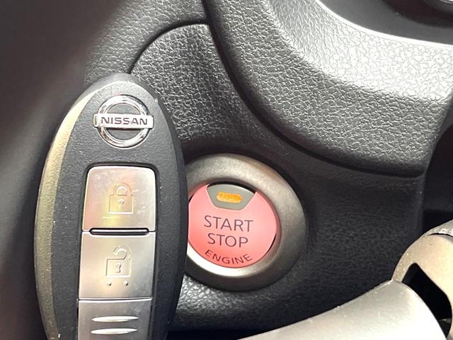 ノート Ｘ　禁煙車　エマージェンシーブレーキ　ＳＤナビ　全周囲カメラ　ドライブレコーダー　コーナーセンサー　オートライト　ＤＶＤ／ＣＤ再生　横滑り防止装置　アイドリングストップ　スマートキー　電動格納ミラー（56枚目）