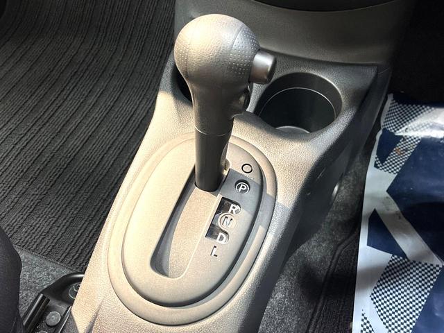 ノート Ｘ　禁煙車　エマージェンシーブレーキ　ＳＤナビ　全周囲カメラ　ドライブレコーダー　コーナーセンサー　オートライト　ＤＶＤ／ＣＤ再生　横滑り防止装置　アイドリングストップ　スマートキー　電動格納ミラー（60枚目）