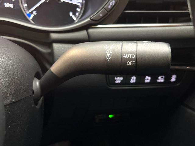 MAZDA3ファストバック 15Sツーリング 禁煙車 純正SDナビ 全周囲カメラ 衝突被害軽減システム レーダークルーズ ドラレコ コーナーセンサー スマートキー LEDヘッド ビルトインETC 純正18インチアルミ オートハイビーム(53枚目)