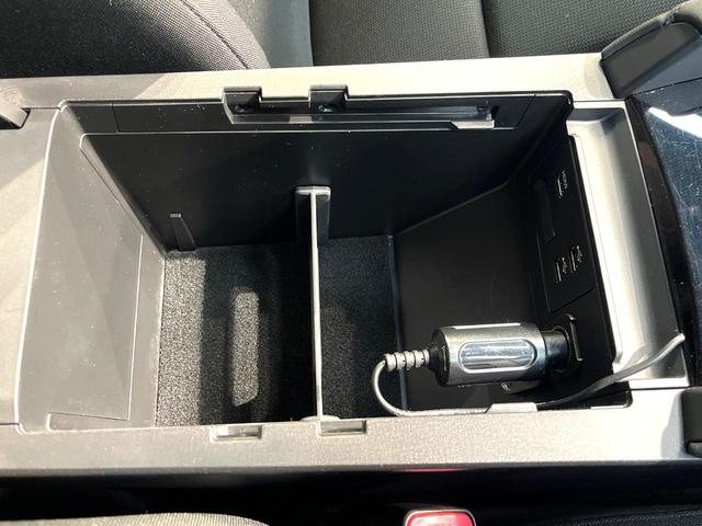 MAZDA3ファストバック 15Sツーリング 禁煙車 純正SDナビ 全周囲カメラ 衝突被害軽減システム レーダークルーズ ドラレコ コーナーセンサー スマートキー LEDヘッド ビルトインETC 純正18インチアルミ オートハイビーム(56枚目)